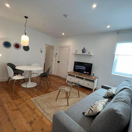 Peaceful 1Br With Shared Terrace At The Nook Apartment Gibraltar Bagian luar foto