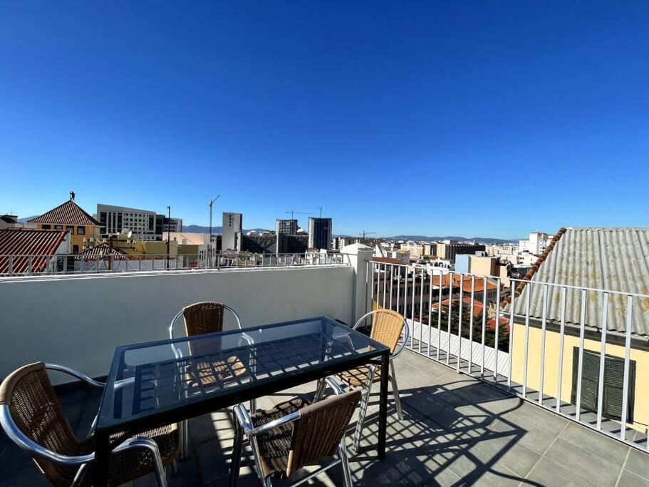 Peaceful 1Br With Shared Terrace At The Nook Apartment Gibraltar Bagian luar foto