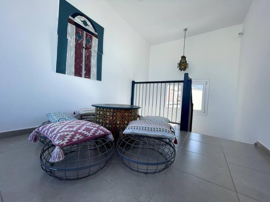 Peaceful 1Br With Shared Terrace At The Nook Apartment Gibraltar Bagian luar foto