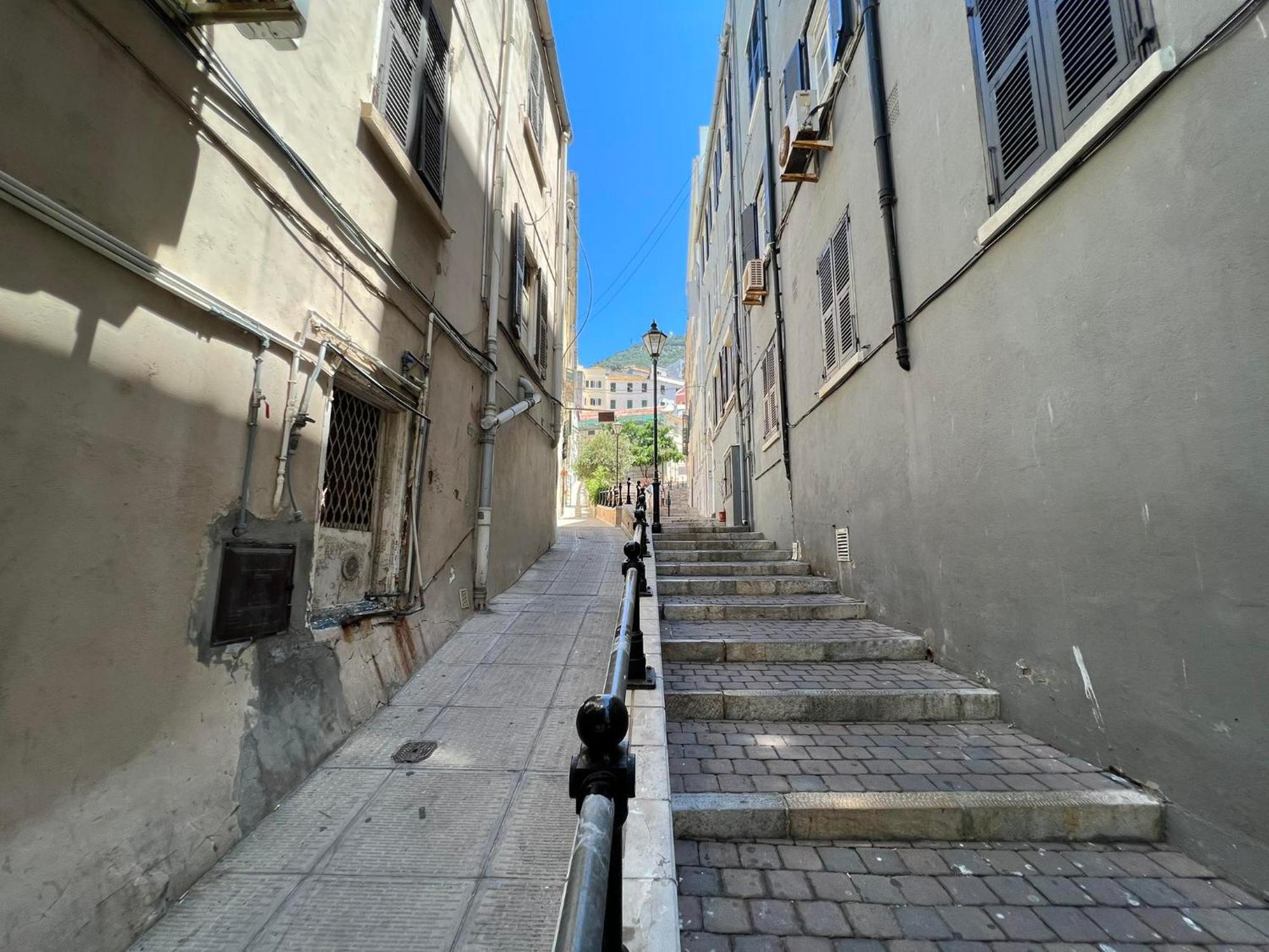Peaceful 1Br With Shared Terrace At The Nook Apartment Gibraltar Bagian luar foto